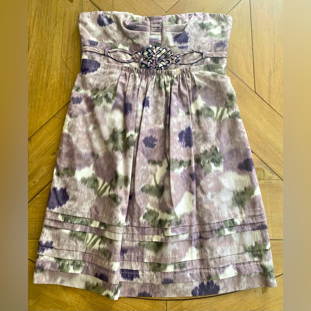 BCBG Maxazria strapless cocktail dress/ size 8
